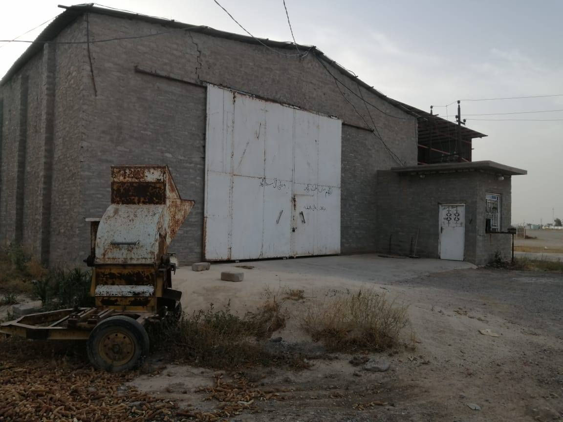 معمل للبيع🏠في حي الطيوب 
واجهه ١٥ نزال ٢٥ عل شارع العام
.للاستفسار يرجي الاتصال على الرقم المكتب الخاص *********** مكتب 🏢وطن للعقار@
