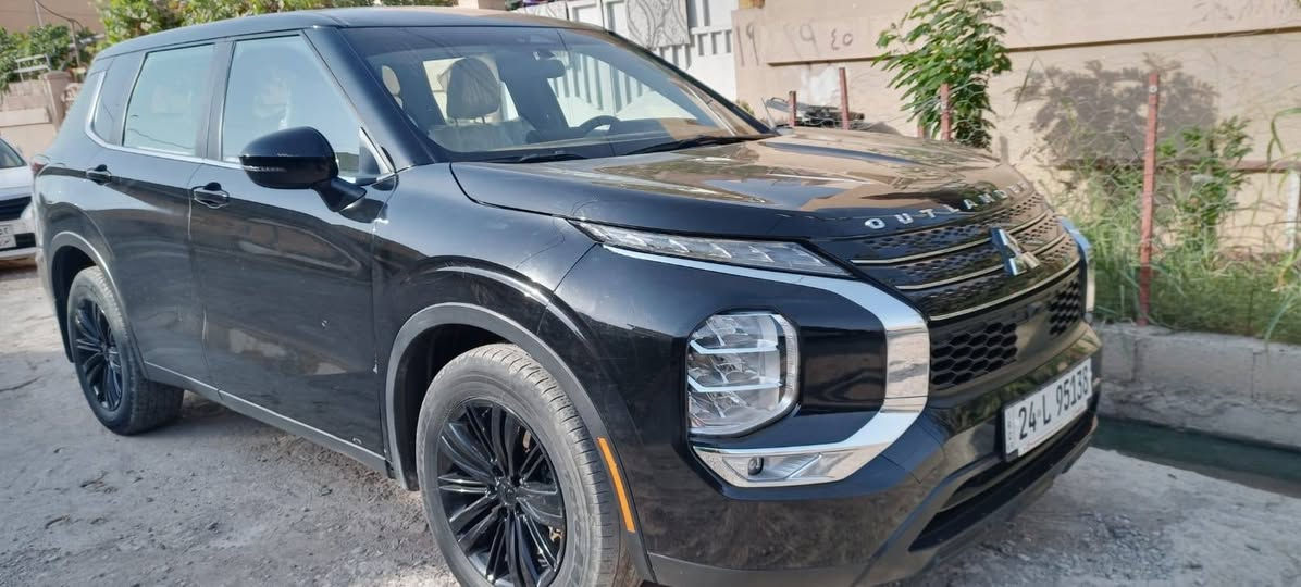 سلام عليكم للبيع اوتلاندر موديل 24 صبغ جاملغ وباب وشوي بسقف موصفات عادي بس دبل اكسن السعر 175 مجال بسيط
تفاصيل اكثر اتصل *********** بي وتساب
