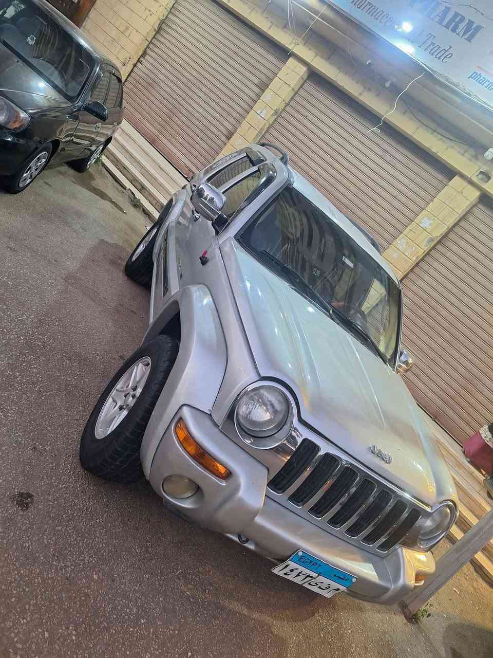 متوفر بفضل الله 
اجدد جيب ليبرتي  limited edition 
Model 2003 
كامله فاميه علي الرخصه 
كراسي كهرباء 
زينون عالي وواطي 
كاوتش جديد 
راشه حزام ماعدا السقف زيرو دواخل رخصه سنه ونص توكيل واحد من الرخصه 
المعاينه شبين الكوم 
للاستعلام ٠١٠٦٠٥٣٠٣٠٥ 
للاستعلام ٠١٠٩٩٧٠٧٠٦١


**إذا كنت صاحب هذا الإعلان وتريد حذفه لأي سبب، رجاءا أرسل رسالة إلى الدعم الفني**