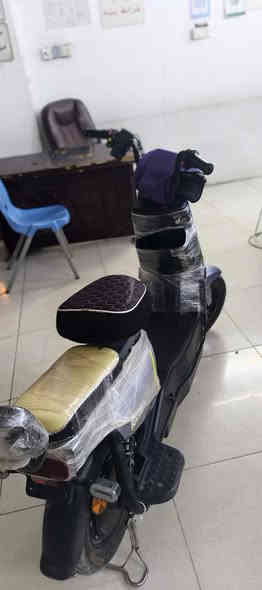 دراجه شحن (ريان) شاهد الله بطاريات جديده  ودراجه توصل سرعته 60حقيقي  نضيفه  لايت زنونو
دسك بريك جديد (يعني بريكه بل مكان) كلشي شغال بيه 
  و تكدر تزود سرعته  
بس الشراي يراسلني 
سعره 320وبي مجال قليل 
الي يريد يراسلني واتساب 
***********
