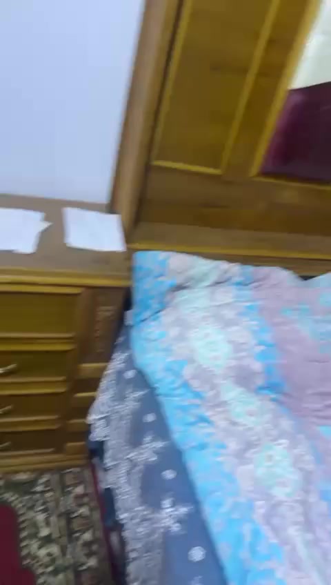 سلام عليكم عرفه نوم صاج تكمه سته ملحق ثقيل جديدة السعر 700 وبيها مجال المكان بغداد دورة رقم ***********
