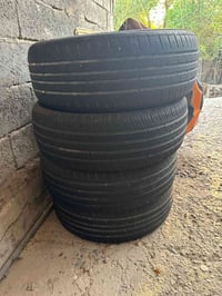 تايرات حجم 16/55/205  نص عمر مكاني بغداد البياع 07863994926 مستعجل
