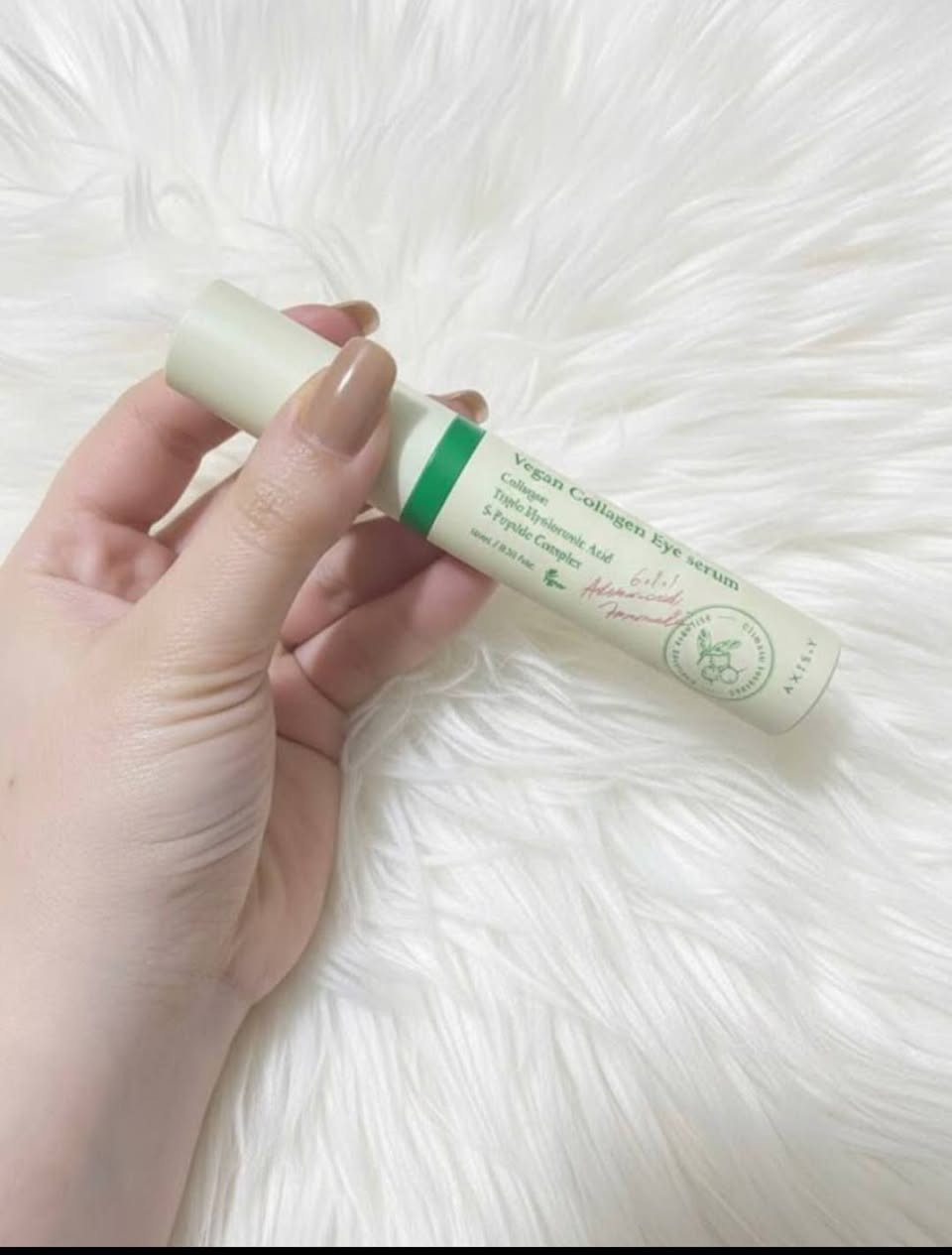 من #Flora_Store
AXIS-Y Vegan Collagen Eye Serum ✨🩷
سيروم مخصص لمنطقة حول العين بالكولاجين النباتي + الهيالورونيك الثلاثي + 5 بيبتايد
الفوائد 💖
▪️ يقلل الانتفاخ والهالات
▪️ يرطب بعمق ويخفف الخطوط
▪️ يشد البشرة ويحارب التجاعيد المبكرة. 
سعـر الـقُطعة/ 15
سعـر القُطعتين / 24
التـوصيل بغداد 4 ومحافظات 6
﹏﹏﹏﹏﹏﹏﹏. 🩷⋆˚🧁✧˚.🎀 
أذا منتـج ثاني وياة سعرة عابر 10يصير خصم :-
سعـر الـقُطعة / 10


**إذا كنت صاحب هذا الإعلان وتريد حذفه لأي سبب، رجاءا أرسل رسالة إلى الدعم الفني**