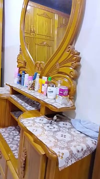 غرفة • للبيع