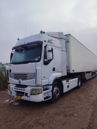 رينو • فولفو ٤٤٠ • موديل ٢٠٠٦