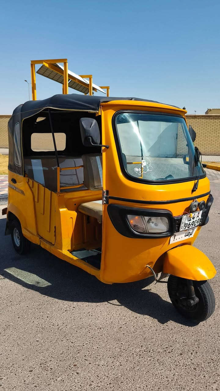 سلام عليكم تكتك تي في إس مدير 20 تكتك جاهزه كبل الشغل كل نقص مابيها مفتوحه والسعر 5 خمسة مليون بيها مجال حك الجيده مكاني أبو خصيب *********** إلي مو شراي لا يتعبني
