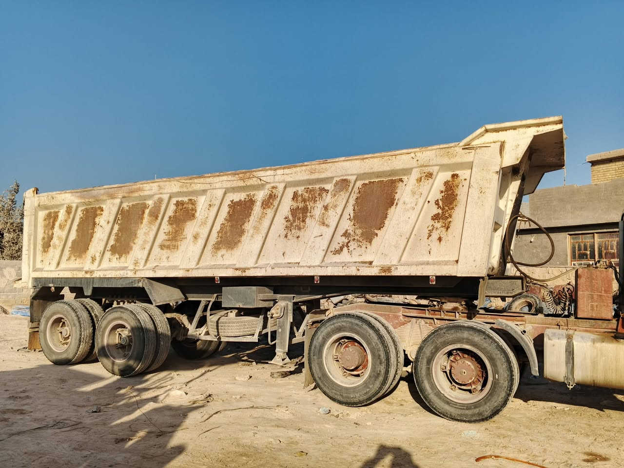 السلام عليكم عربانه ناصر احمد للبيع ***********
