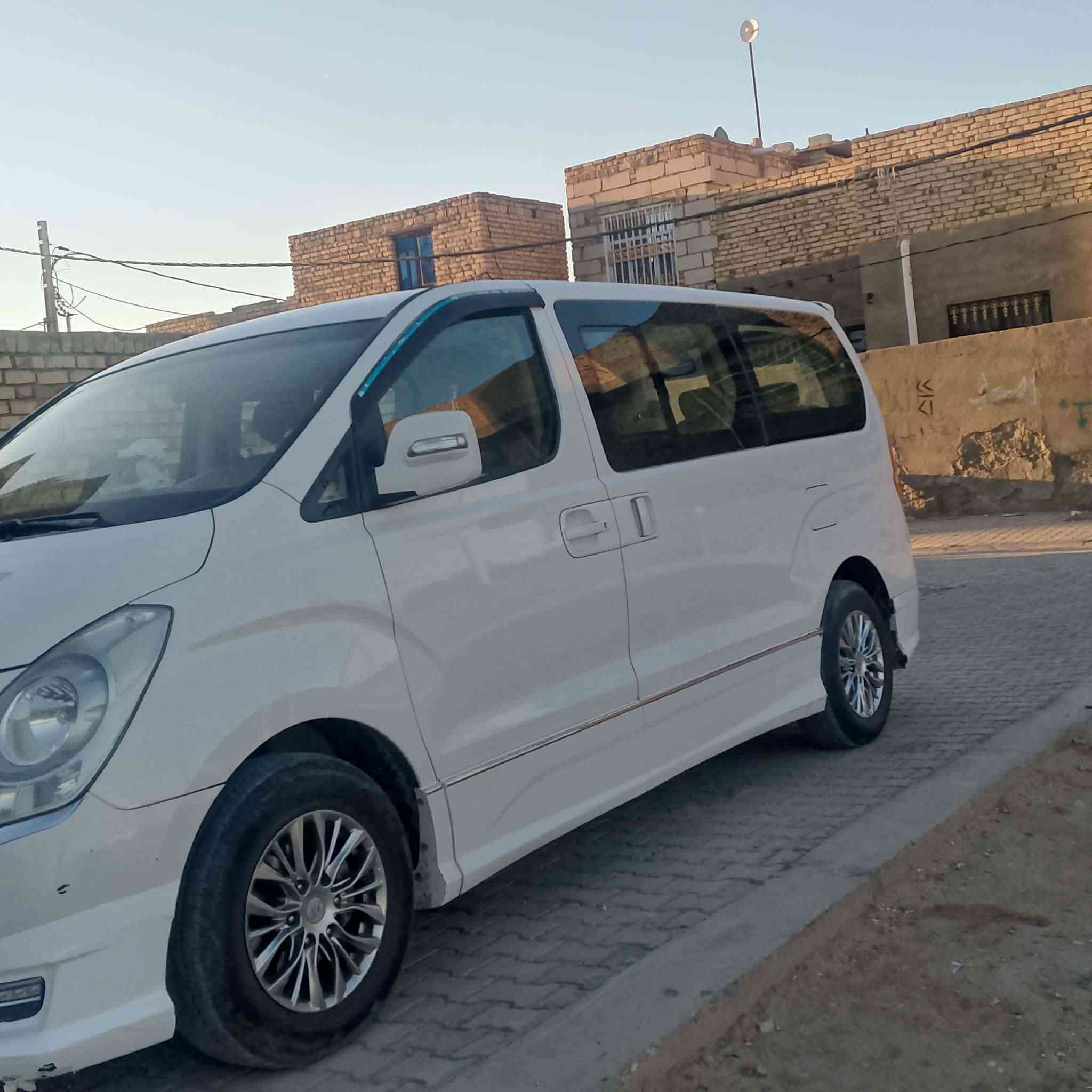 السلام عليكم
ستاركس 2018مكفوله كفاله عامه من الشخط من صبغ من بارد محرك جديد تخم تاير حداديه جديده تبريد جديد 
السعر: 227
المكان: الديوانيه 
الرقم: ***********
