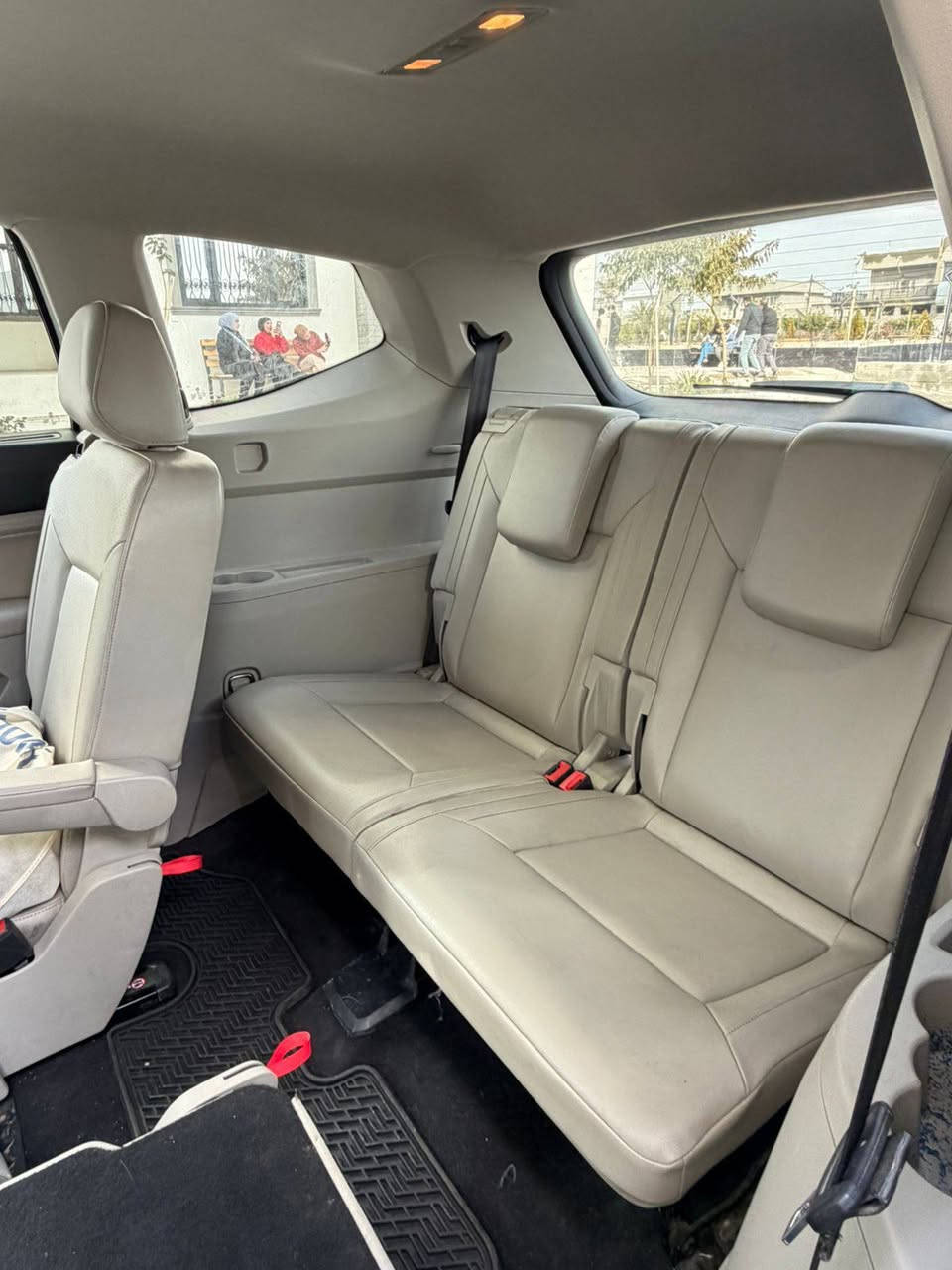 فولكس واكن اطلس موديل 2019 فول مواصفات عده الفتحه كشنات منفصل ضرار اربع قطع سراقه بدوان لا دواخل ولا ايرباك محرك كير بلشرط 
مكاني كركوك 
الشراي يتصل ***********
