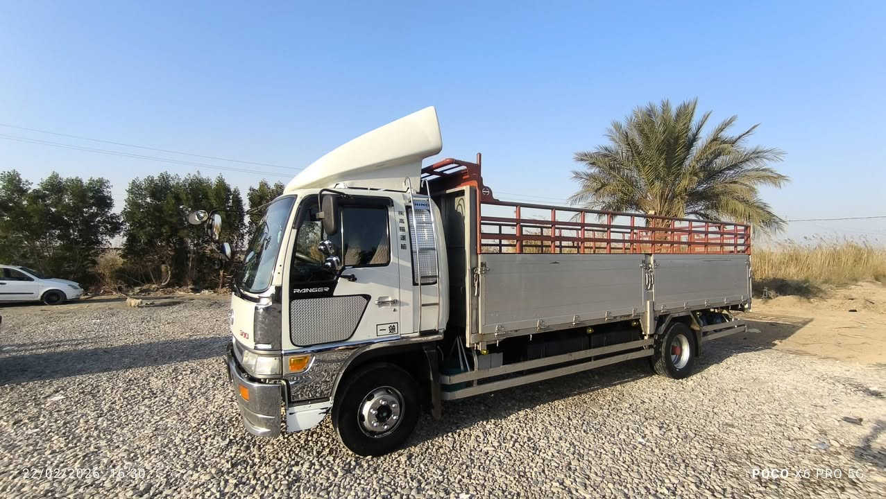 هينو أنكر للبيع موديل 97 مكينه 80عادي خطين شاصي 6وربع رقم انكليزي سنويه بسمي لا تبخير ولا تنقيص تبريد شغال تخم تأير شاصي مكفول السعر 3 شدات و15 وبيه مجال لشراي مكاني كوت ***********
