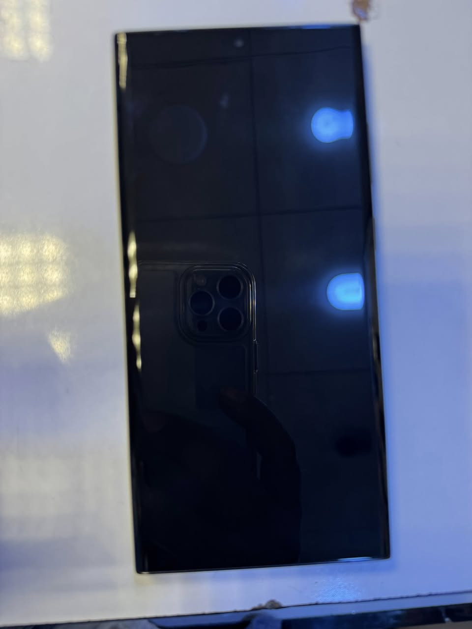 سلام عليكم 
S23 ألترا 
جهاز جديد 
ذاكره 256
جهاز بي فطر بل ضهر موضح بل صوره 
سعر الجهاز 600 وبي مجال 
مكاني إلامين الثانيه 
رقم ***********
وتدللون
