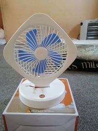 مروحة مكتبية • كاتم • بطارية ليثيوم