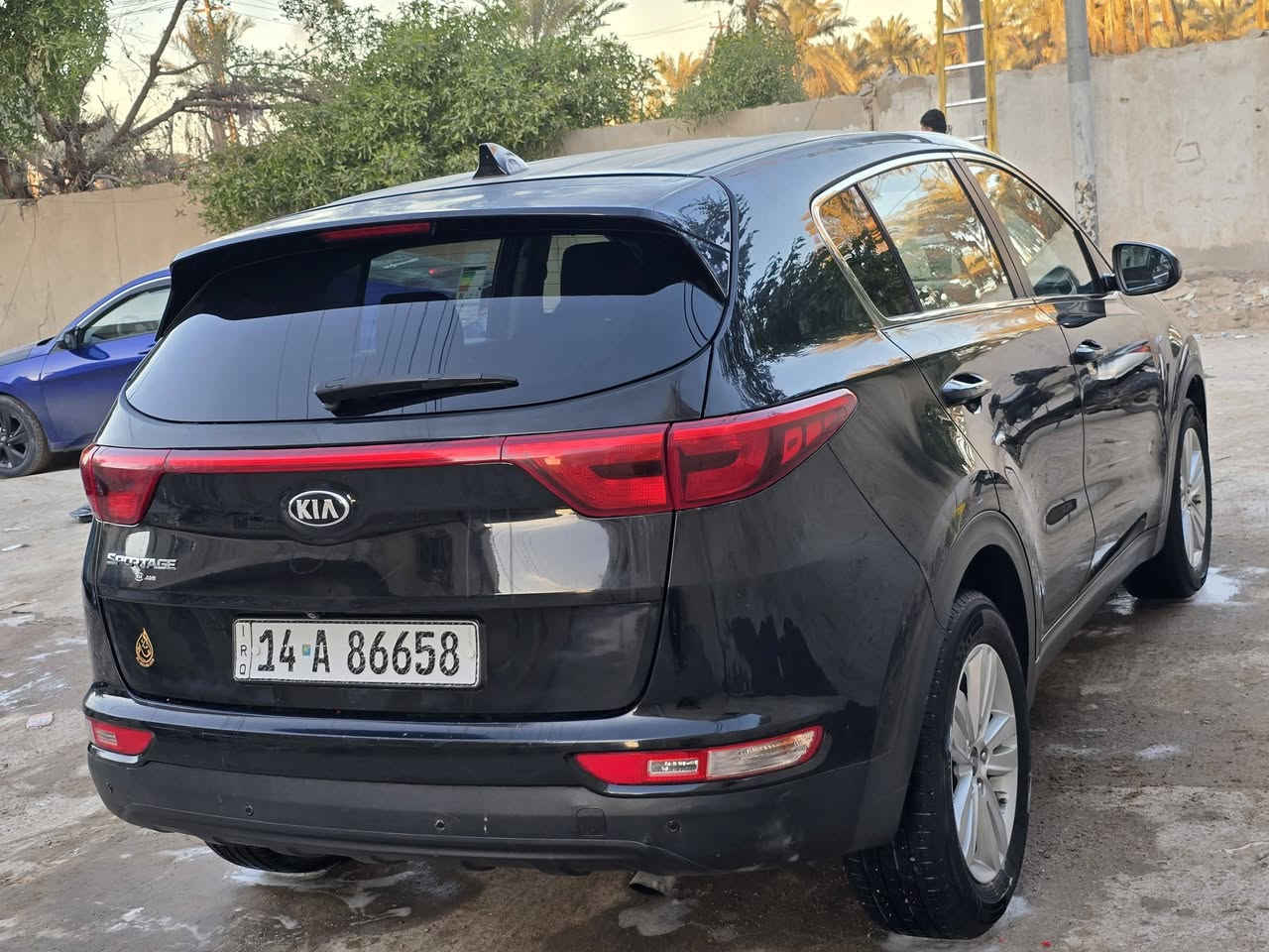 سبورتج ٢٠١٧ بصره بأسمنه  وارد امريكي
السياره كفاله ضربا وصبغ وبارد وتبديل
السياره كلش جديده وجاهزه 
مكينه ٢٤٠٠
ماشيه ٨٣ الف
السعر ١٣٩ $
مكاني بصره ابوالجوزي
للاستفسار ***********
