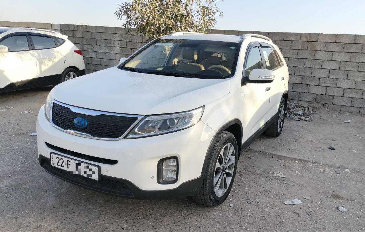 كيا سورنتو ٢٠١٤ خليجي
رقم اربيل الجديد سنوية جديدة 
شرط التحويل 
هزة منتهية من شهر 12
كابون بنزين تبادل فقط تنضاف السيارة
صاحبها الشرعي موجود وباسمه 
السيارة فووول داخلها عسلي واسود
بيها منظومة غاز شرط ايطالي 
ماشية 185 ألف 
محرك 4 مفتوح مبدل كازكيت 
كير شرط 
7 راكب السيارة 
بدون ضرر وبدون صبغ  والباقي شرط 
السعر الاتصال عالرقم 
***********
***********
