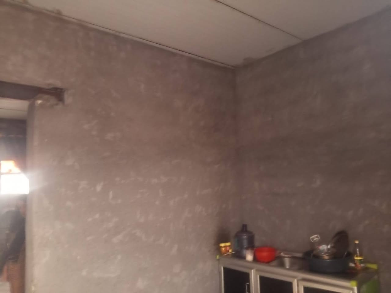 بيت للبيع 100متر  حي الشهداء على طريق ابو جاسم   بلوك سنتويج غرفه ومطبخ وصحيات السعر 8ونص مليون عنوان مكتب  السعدي للعقار بابل المسيب على طريق ابو جاسم قرب حي النوار مقابيل فرن صمون *********** واتساب
