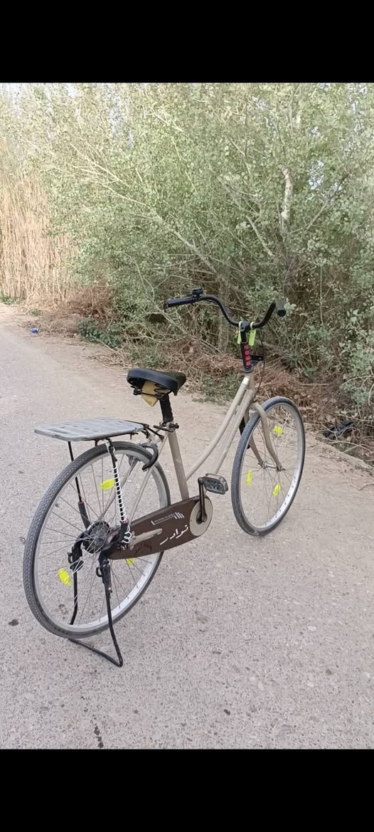 بايسكل بناتي حجم26 موديل 2022بالة مكاني ذي قار قضاء النصر 
السعر 115وبي مجال


**إذا كنت صاحب هذا الإعلان وتريد حذفه لأي سبب، رجاءا أرسل رسالة إلى الدعم الفني**