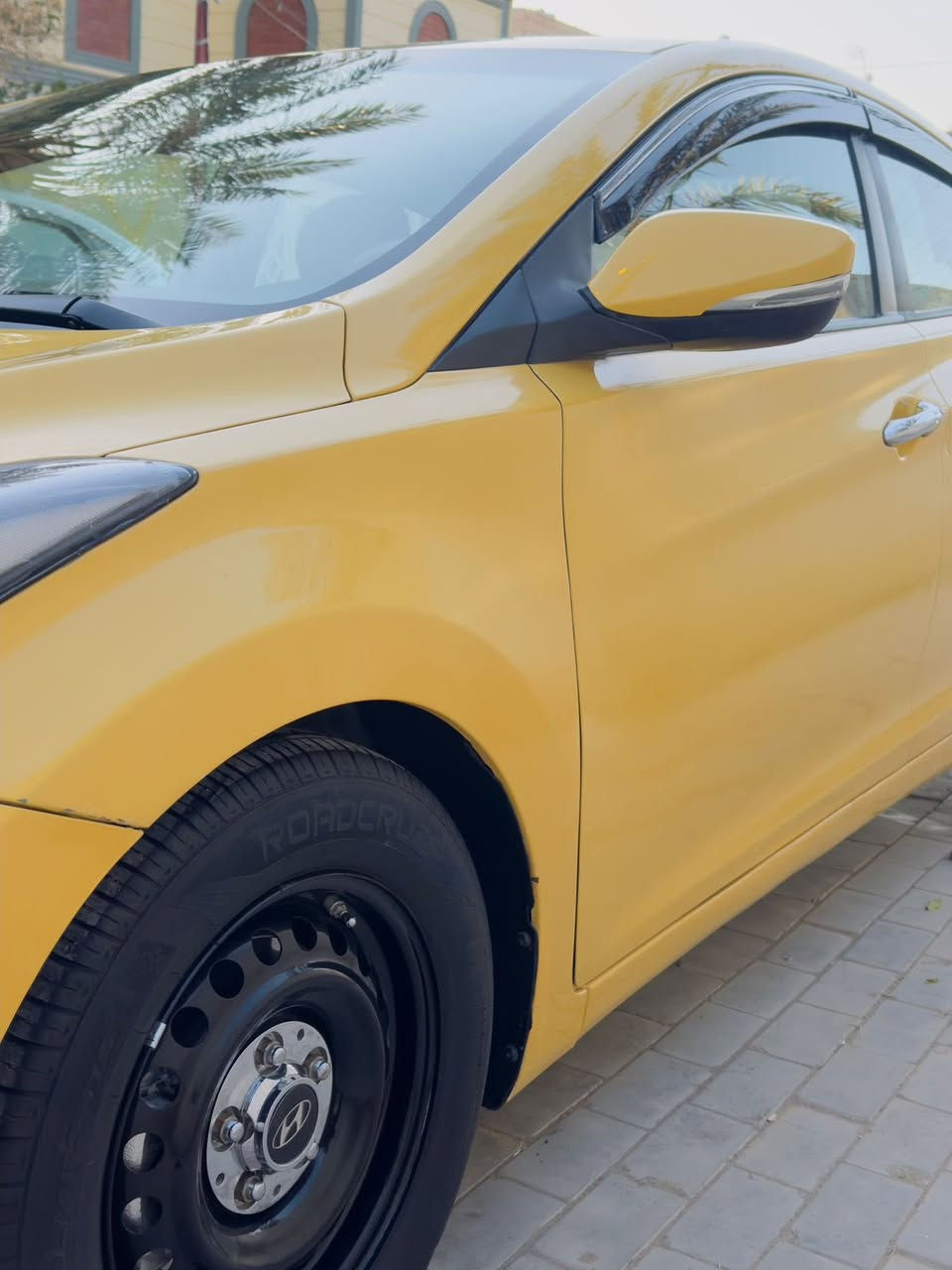 السلام عليكم
الانترا ELANTRA موديل 2013 للبيع فقط 
فول موصفات لمتدد اعلى فئه داخل بيجي 
بغداد انكليزي بأسمي صفر هيئه وغرامات مداور ثاني يوم 
كير محرك خير من الله حداديه قبل اسبوع سويته 
تخم تاير وويل امريكي اصلي مصبوغ حراري 
الحادث بالمنشور وباب السايق مبدل نفس 
اللون ومال كصه اصلي وحته الليبل نفسه 
مكاني كربلاء طوريج السعر 107 وبيه مجال ***********
