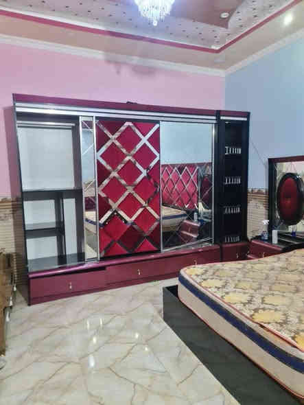 غرفة جديدة و كنتور للبيع 

للتواصل عالواتساب فقط *********** عمارة
