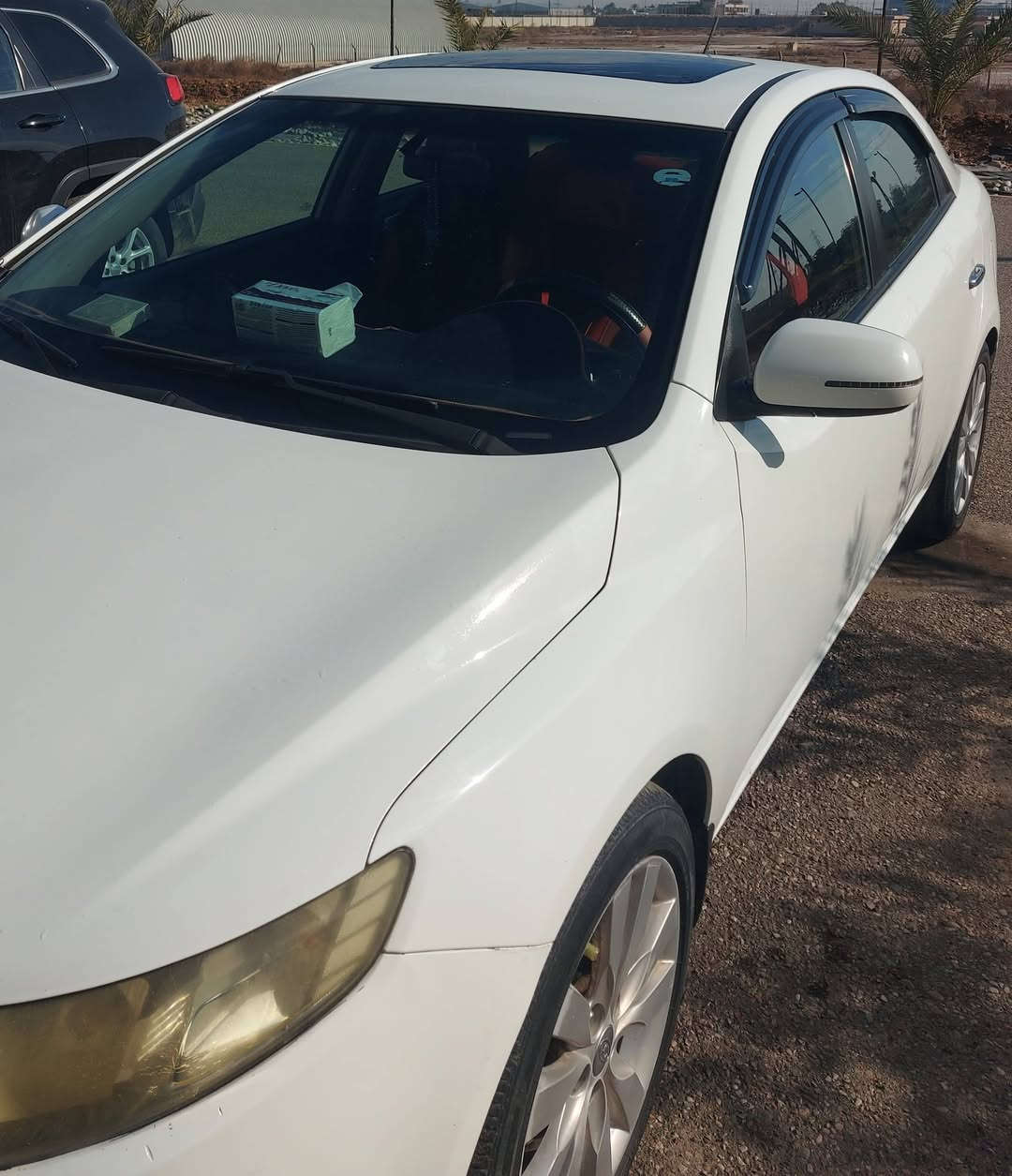 السلام عليكم .. كيا سيراتو خليجي موديل ٢٠١٣ مكفولة من الضربة مجرد ملاحظات عالبارد رقم اربيل الدولي سيارة نظيفة وجاهزة وخير من الله ماناقصهة شي مواصفات الخليجي المعروفة .. السعر ١٠٣ وبي مجال ان شاءالله ..
العنوان بغداد الشعب الثعالبة للاستفسار عالرقم ***********
