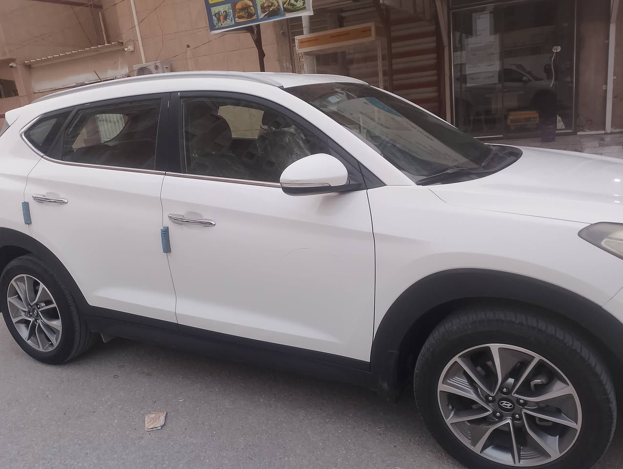 للبيع 2018 خليجي مكفول من الصبغ والفتح مكينه كير حداديه بشرط بيه تبديل قبق الصندوق 
مكان النجف رقم بغداد بسمي 
***********
