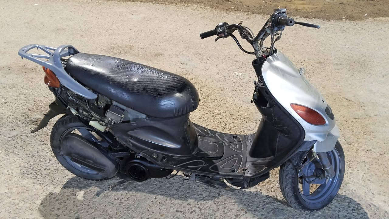 سلام عليكم دراجه للبيع نوع اكزز خبط 100 دراجه محرك ناعم نكره وحده دراجه شلعه سرعه فول عوزه فقط كفرات كفراته تعبانه سعره 300رقم الهاتف ***********واتساب وتصال
