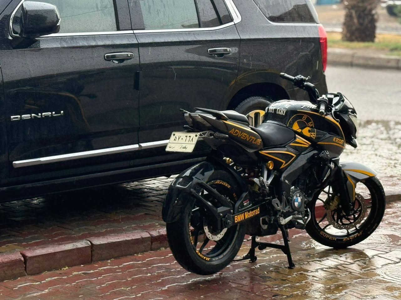 بسم الله الرحمن الرحيم
🚨 للبيع دراجة بولسر NS200 🚨

دراجة نظيفة ومرتبة، استعمال شخصي مو تعب سوق.

🔹 نگرة سلف تشغل وتتوكل

🔹 خير من الله وما تشتكي من شي ميكانيكياً

🔹 بيها نواقص بسيطة جداً نتفاهم عليها بالحجي

السعر: مليونين و750 وقابل للتفاوض بحدود المعقول بعد المعاينة 👍

📍المكان: بغداد – الشعب

الجاد يتفضل خاص أو واتساب

***********
