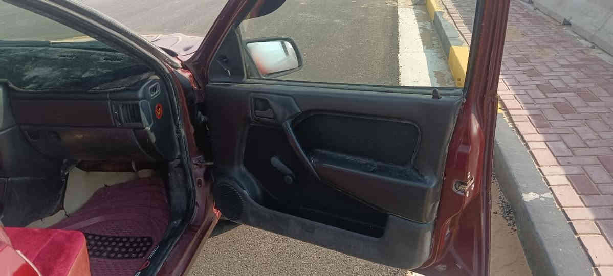 السلام عليكم للبيع فكتره رقم صلاح الدين  تحويل شرط موديل 89 محرك 1800 كير محرك شرط صبغ جماليه  سياره حلوه سعر 35 وبيها مجال مكان سامراء رقم الهاتف ***********
