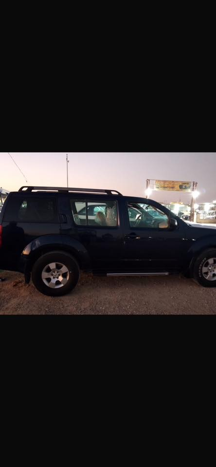 سلام عليكم سياره نيسان باثفندر موديل ٢٠٠٨ محرك ٦ سلندر مكينه ٤٠٠٠ سياره خير من الله كير ومكينه وتبريد مكان الرمادي مستعجل على بيعته الله شاهد عندي عمليه تلفون ***********
