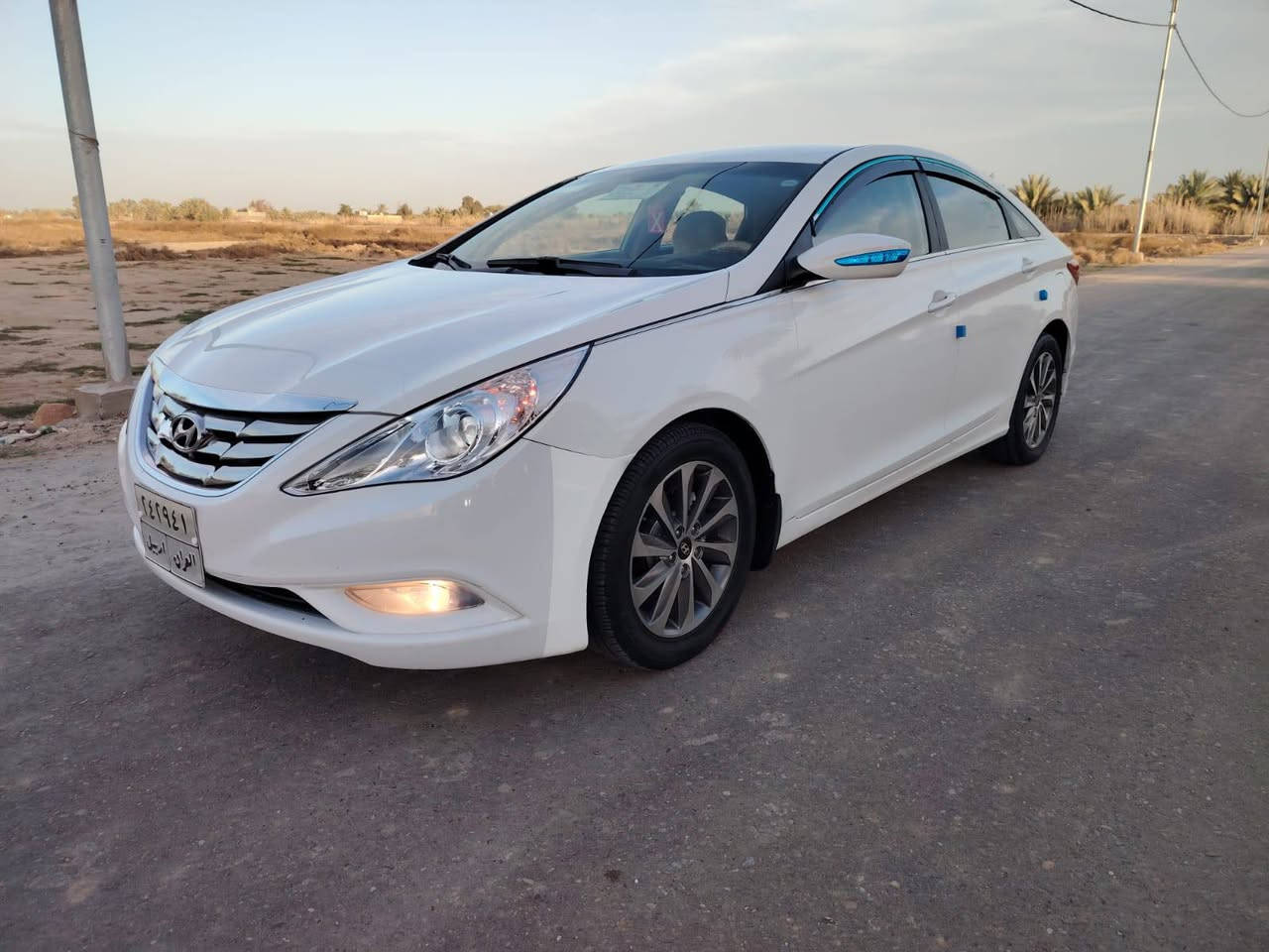 سلام عليكم سوناته خليجي للبيع موديل 2012بيه جملغ الخلفي صبغ بدون داخل مكينه 2400سياره جديده وجاهزه على اخر حبيه تحويل مباشر سعر 120وبيه مجال مكاني الحله الحمزه الغربي تواصل ***********
