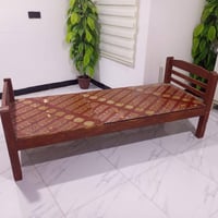 تخت خشب • مرتبة تركي • موصل الأيسر