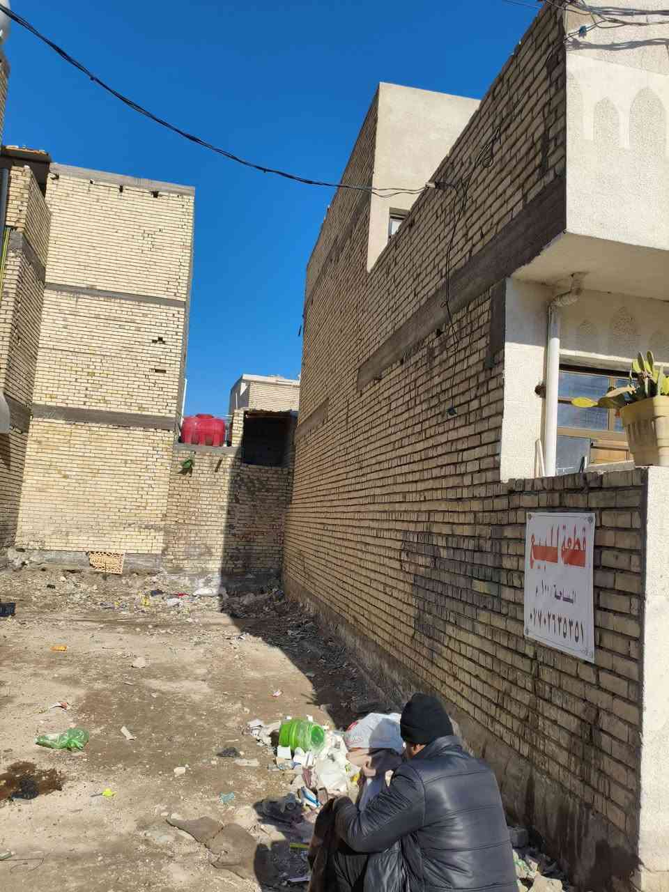 #الخطيب الزراعي
قطعة أرض للبيع 
المساحة 100 متر 
في شارع 10 
قرب المولده الصفرة 
تطل. ذهابا للهايكل 
ورجوعا للخطيب الزراعي 
موقع ميتعوض 
***********
