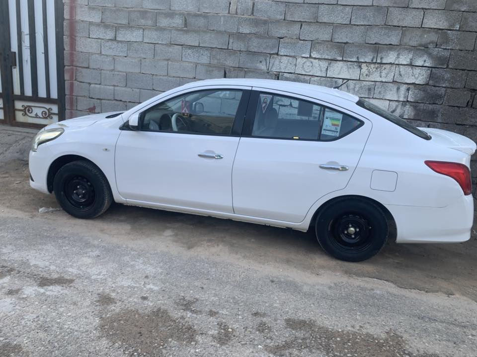 ‏سلام عليكم سيارة نيسان صني موديل 2020 السيارة بشهر11 سيارة نظيفة نصبت تخبل دوشي الجديدة سيارة كفاله السعر 93 وبها مجال قليل مكان الجزيرة الي شط العرب وإذا أكو مراوح رأس سيارة ثانية أحدث فرق ماكو مشكلة أو سيارة وارد كوري ماكو مشكلة لو أوصلت سيارة تجي وشوف نظافتها بعينك مكينة القير كفالة سيارة فيديو شوفها بعينكو تفحص وين ما تريد عدوا وكالة بيها وعنده مكاتب سنوية موجودة السنوية منتهى صار لها ثلاث شهور والسيارة رغم أربيل الرقم *********** في شراي اتصل ويدلل
