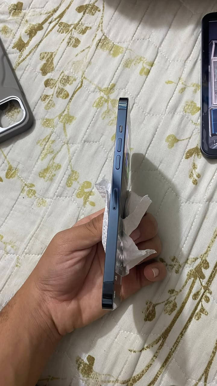 السلام عليكم pro max 12 للبيع السعر 460 وبي مجال الجهاز نظيف كلش وتفاصيله موضحه بالصور
الرقم: ***********

