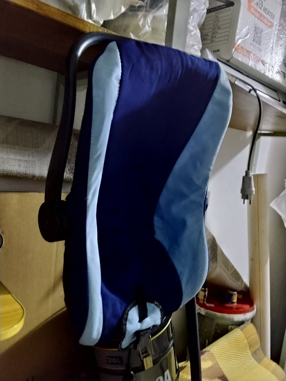 عربا طفل حيل حيل نظيفة وماببيها اي عيب وحجم الكبير سعرها 45 الف بيها مجال بسيط 
..كركوت هم نظيف وسعره 10 الاف 
المكان حي الزهراء .. 
***********
