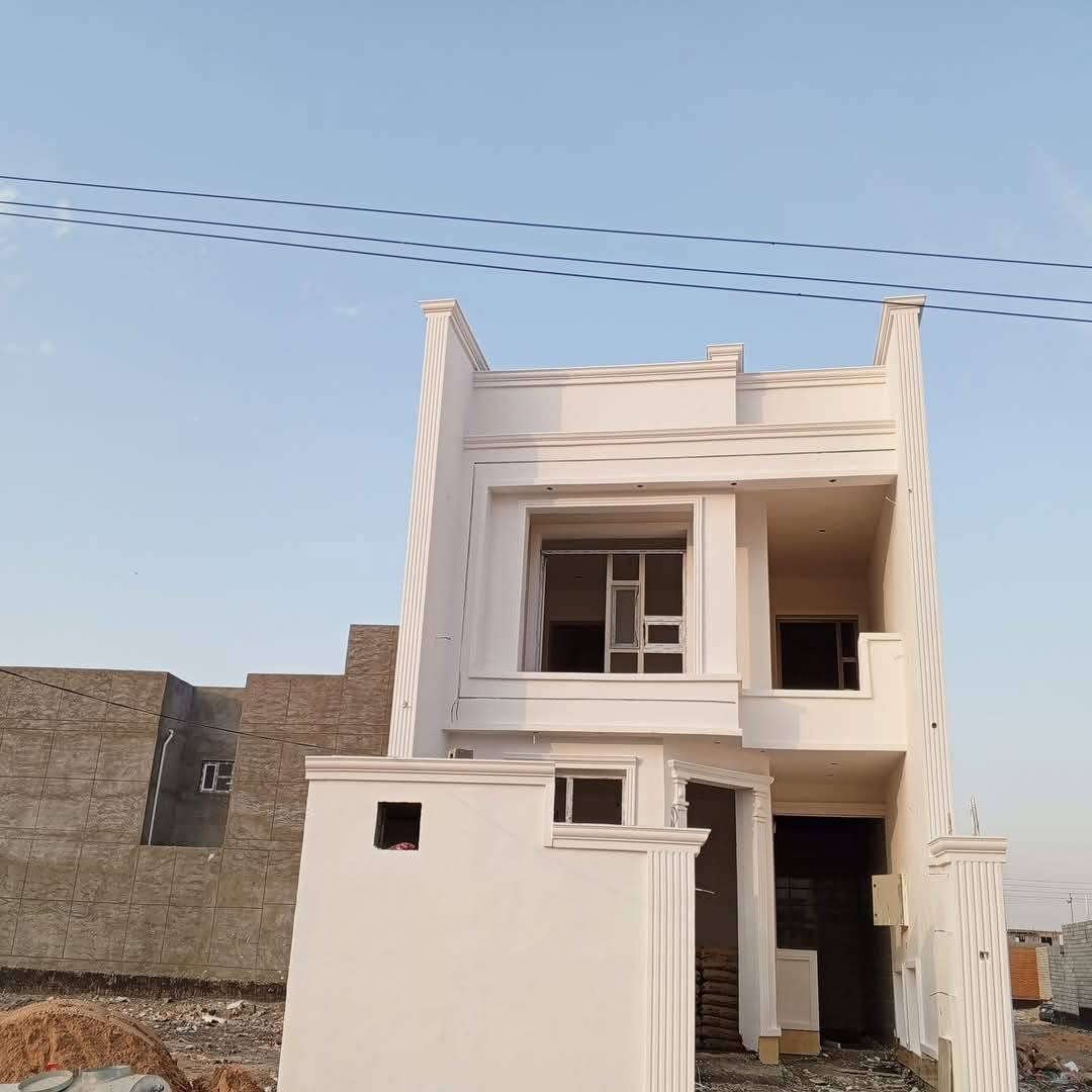 السلام عليكم  خلفه الباخ. صبغ وجهيات متفرغ حالين شغل درجه اولى. ***********
