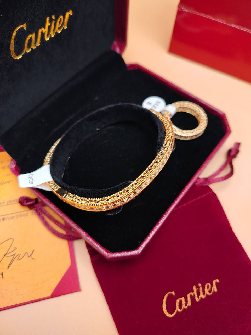 سوار ومحبس ماركة كارتير مختم يوجد توصيل


**إذا كنت صاحب هذا الإعلان وتريد حذفه لأي سبب، رجاءا أرسل رسالة إلى الدعم الفني**