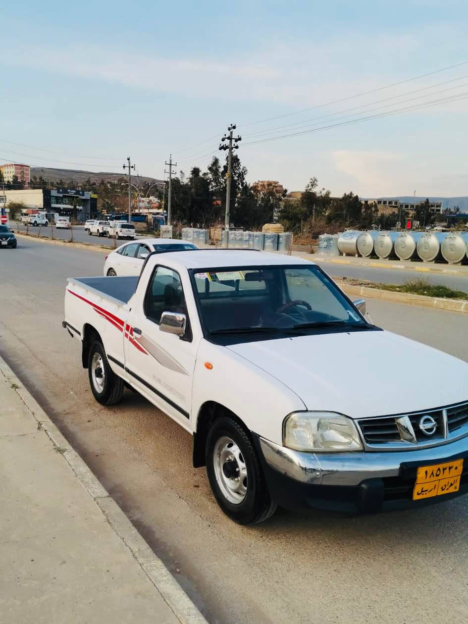 ***********
نیسان  تاک 2008 ناوسور ميكنه به خ ره قه م ئه سلي ده بل كيج بەشەرتی گێر ومەکینە و تەبریدو  ھەموگیانی   بە شەرت ٤تايه ويلي نويه سه نه وي 2025 به سه ر جوه غازي له سه ره بویاخ 3پارجە بو جوانی   سبوخە  پێشی   و پشت و نا و تیکمە  لێدانی  ھیچ  نیە  وە ر گە راو نیە سەیارەکە  زۆرجوانە مالێ دۆستە 
سعری 86وەرەقە کمیک مجال كويسينجاك, أربيل
