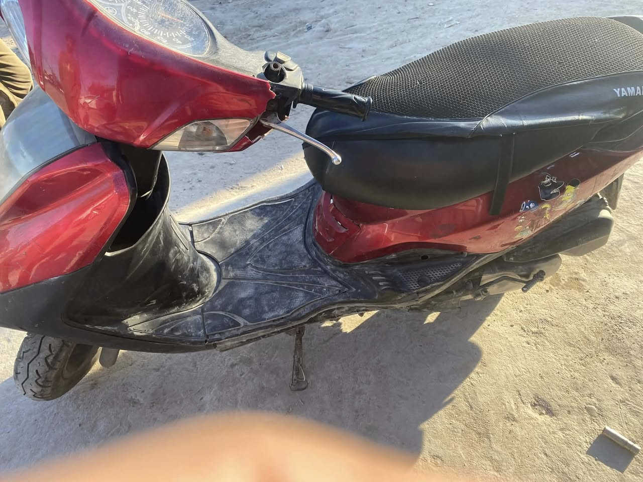 السلام عليكم للبيع دراجه بريز مكينه مامفتوحه دراجه نقصه بس صالنصه طاكه وين مايعجبك اطلع بيهة وباتريهه تعبان السعر ٣٢٥بيهه مجال مكاني ام الكبر قرب الركن السوري***********
