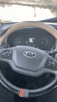 سلام وعليكم. بنكو مديل 2019 دبل قماره البيع سياره كفاله عامه من ضربه من حادث مكينه دبلو مكينه وكير خير من الله تبريد. ثلج حداديه جديده بدي مالها كلش. حلو نضيف كهربايات. كلها شغاله شاشه امامي. وكامره خلفيه محجر وياها كامل. دشبول دبلو كلش حلوه دواخلها سياره نضيفه  ماعايزهه برقي كامله مكمله مكاني بصره ابو الخصيب شراي انتصل ع هاذ رقم بيك خير تدلل ***********
