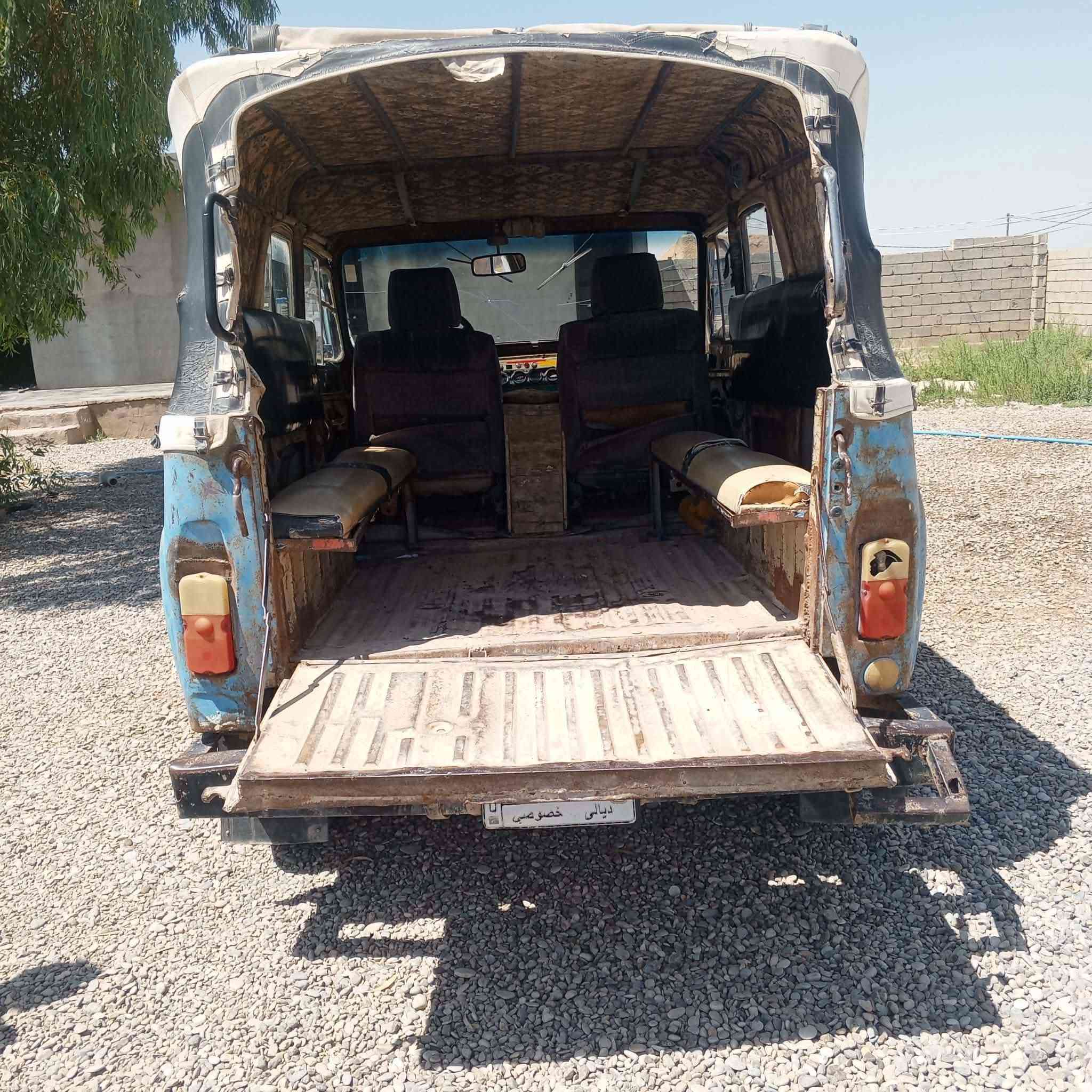 واز للبيع
العنوان جلولاء 
موديل 86 
رقم الهاتف/***********
