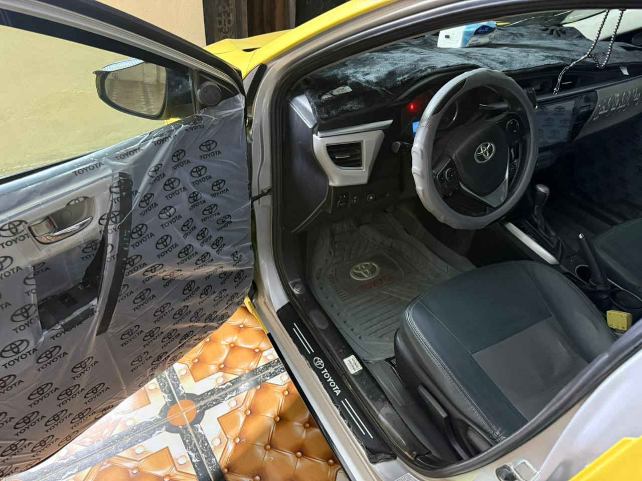 السلام عليكم للبيع كورلا موديل 14 تكسي بسمي منضومة غاز شاشة ديجيتال صبغة الاولى تخم تاير صدر امامي خلفي السعر 126وبيهة مجال جدآ بسيط السكن الانبار الحبانية رقم الهاتف ***********
