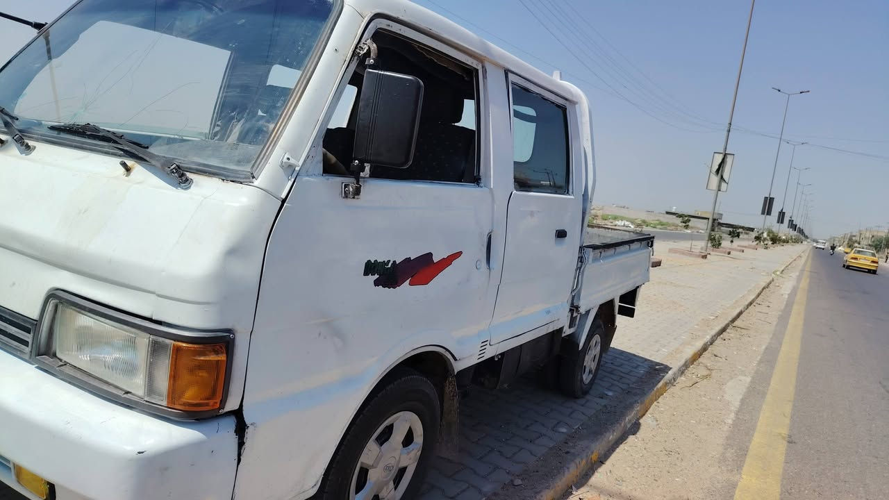 كيه مديل ٩٥ مشروع وطني سنويه لغاية ٢٧ وين ما تريد احولك شاصي رقم الشاصي مكفول دبل قمارة محرك كير صدر كهربائيات تخم تاير باتري جديد كبل للشارع مال حداده دوشمه تعمير جديد سمكره وصبغ سعر ٥٠ وبيها مجال شويه العنوان بغداد حسينيه الراشديه موبايل ***********
