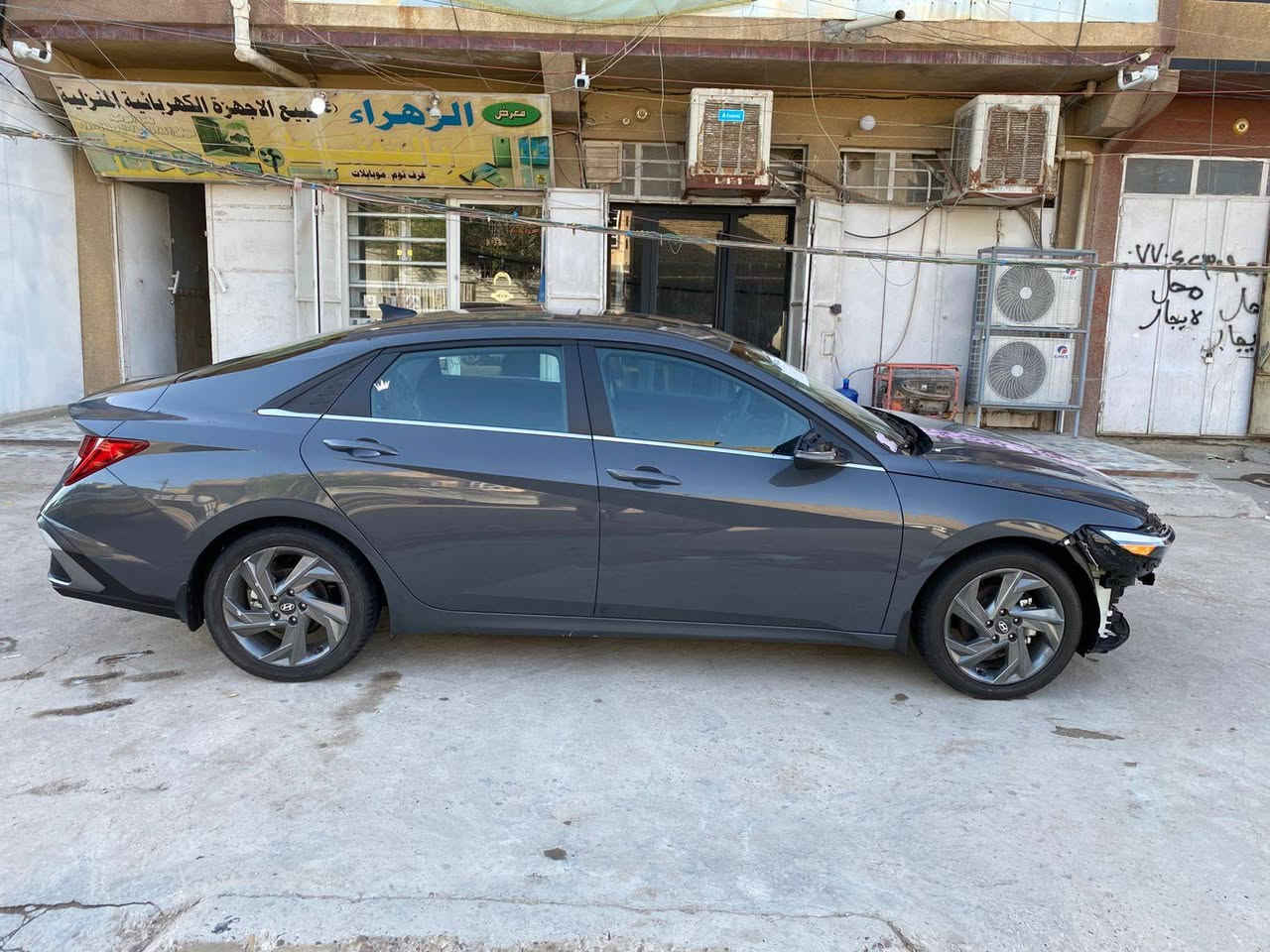 السلام عليكم النترا موديل ٢٠٢٥ فول لمتد مكفولة حادثها فقط دعامية لون سمنتي واحد على واحد دخول جديد بدون رقم السعر ١٦٨ وبيها مجال بسيط مكاني بغداد رقم الهاتف***********
