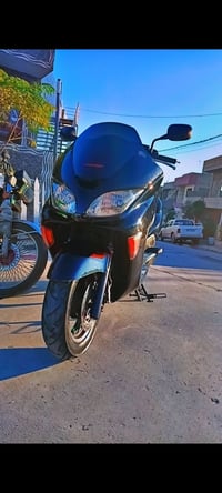 هوندا فورزا • ٠٩ • گێڕدار