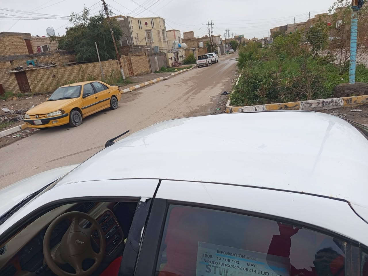 سمند موديل 11
مكينة وكير كفالة 

حدادية جديده 

تبريد شغال ثلج....سعر 28 رقم الهاتف ***********
