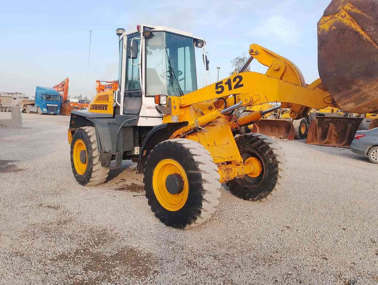 شؤفار ليپير بؤ فرؤشتن للبيع رقمو سناويه زؤر خوينه همو گيني بشرته رقم تليفون ***********
