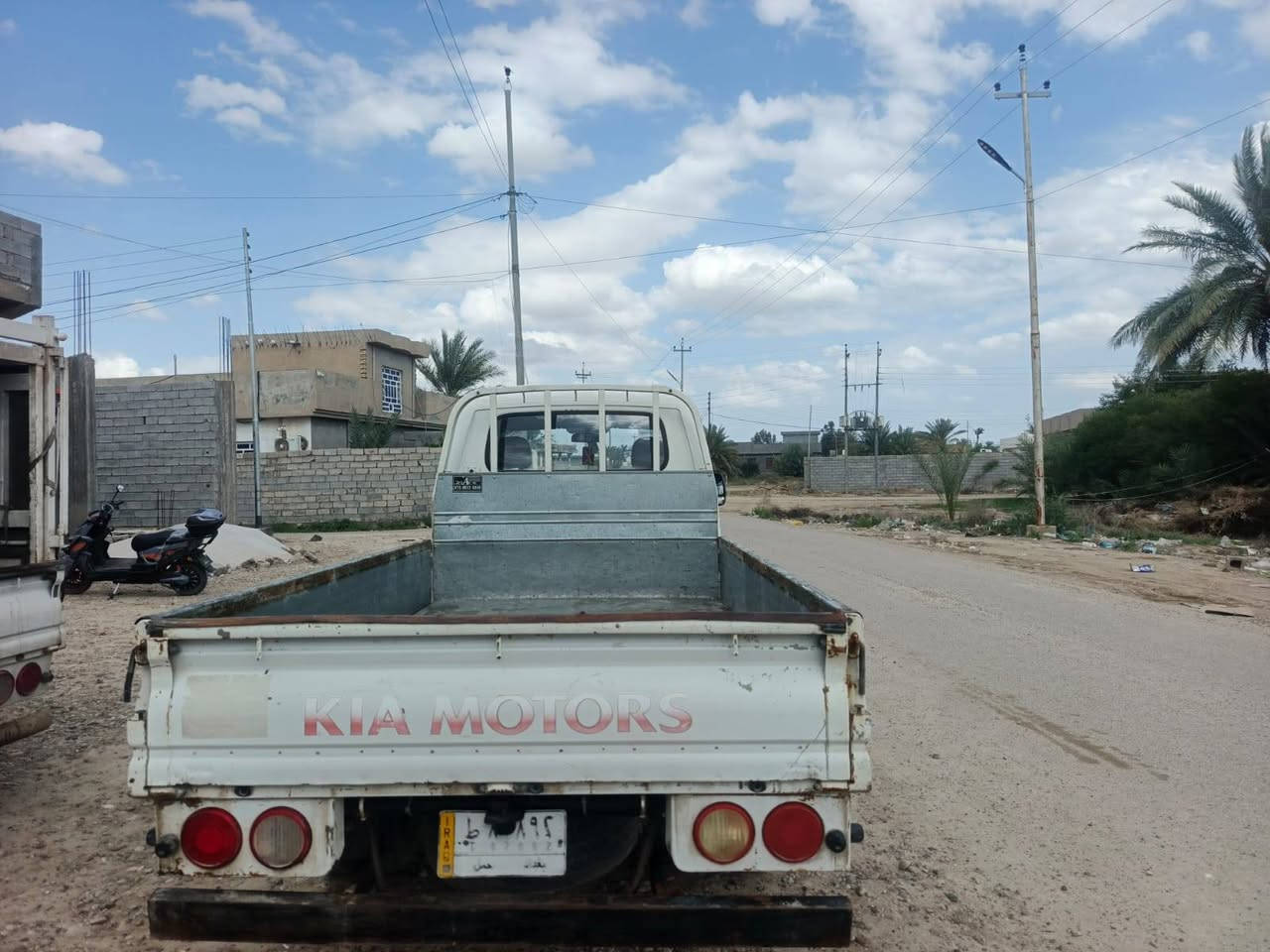 السلام عليكم كيه عموشه رقم بغداد
السياره حيل حلوه موديل 2016 كير محرك شاصي كله مكفول مكان السياره الانبار الكرمه رقم صاحب السياره *********** مكلف بالنشر السعر 110وبيه مجال جلال السويداوي
