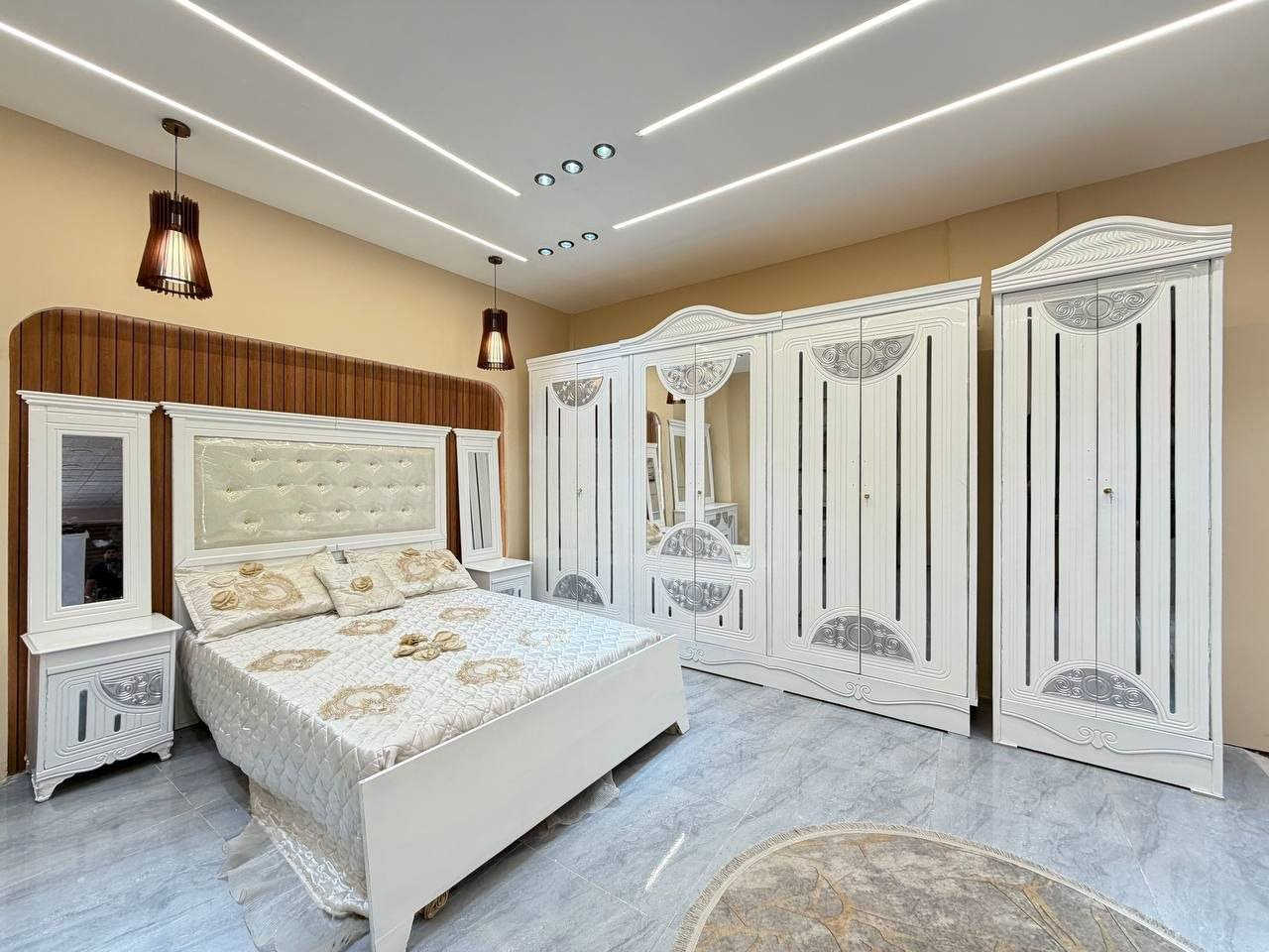 غرف نوم مودرن بتفاصيل مرتبة وشغل يفتح النفس ✨
 وبأكثر من تصميم ولون 🤍
شغل ممتاز وجودة مرتبة مع توصيل   🚚
راسل الصفحة حتى تشوف الصور والتفاصيل كاملة 📩


**إذا كنت صاحب هذا الإعلان وتريد حذفه لأي سبب، رجاءا أرسل رسالة إلى الدعم الفني**