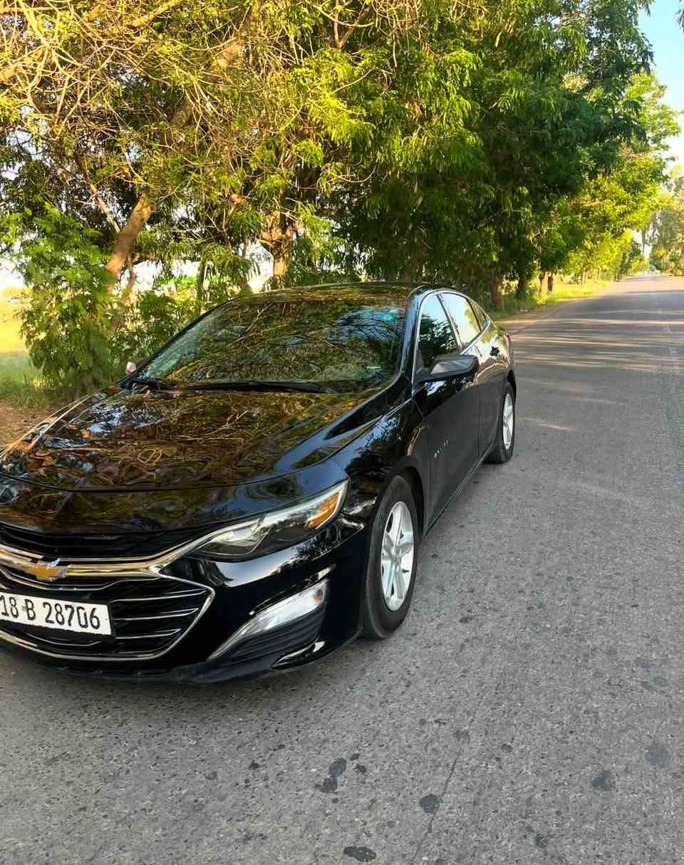 السلام عليكم
شوفرليت ماليبو موديل ٢٠٢٢

رقم بابل دولي  بسمي تحويل مباشر

السيارة جاهزه للاخير مكينه وكير وحداديه جديده ما ناقصها برغي تبريد ثلج حادثها جاملغ وخشم البنيد بدون داخل وبيها صبغ الدور مال الجاملغ وحافة الباب بدون اي  داخل السعر ٩٢ $ وبيها مجال 

العنوان بابل قرب سيطرة الاثار

***********
