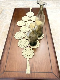 كورشيه هاندميد • ترابيزة كورشيه • ديكور منزلي